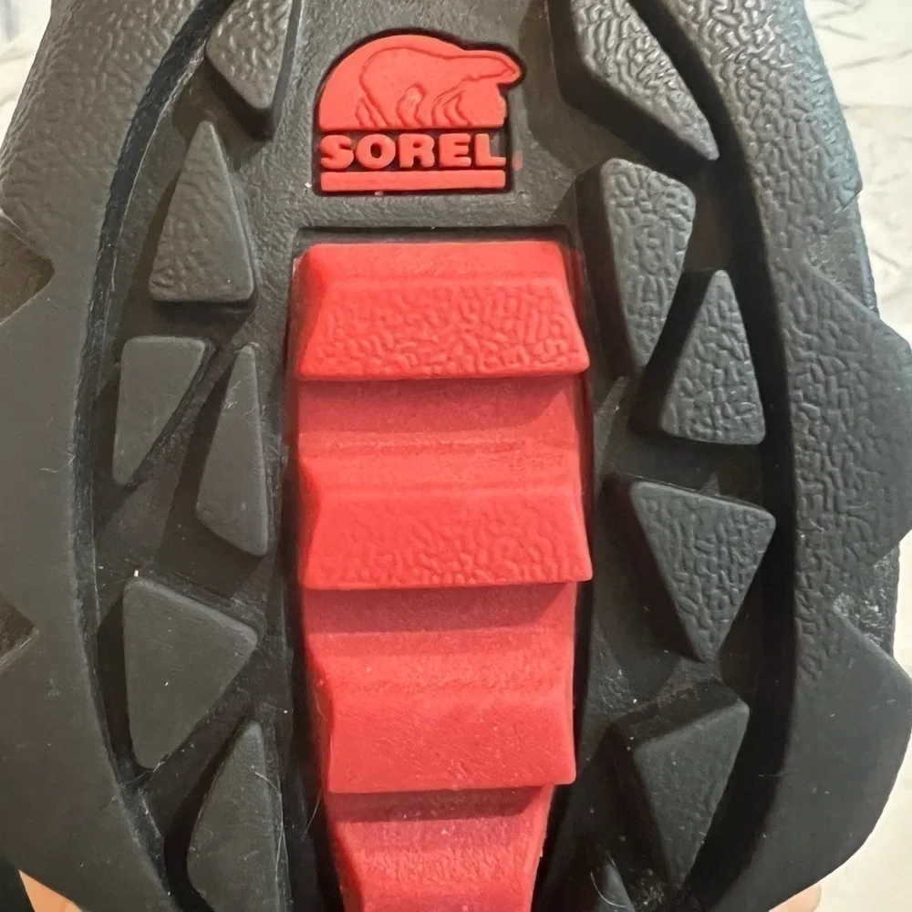 Sorel Icefall Lace Women’s fleece lined suede waterproof snow boots, size 7